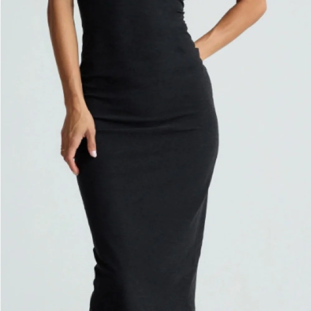 Beyond Yoga Black Strapless Bodycon Dress - Picture 2 of 7